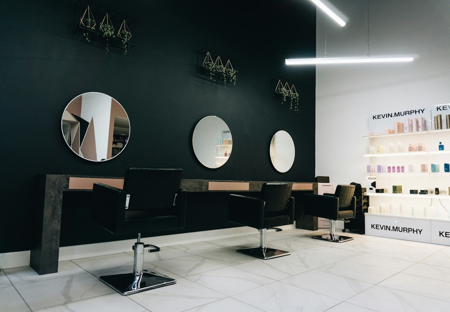 Why Elegance Defines The Modern Salon Experience